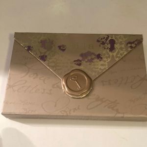 Stila trust in love set